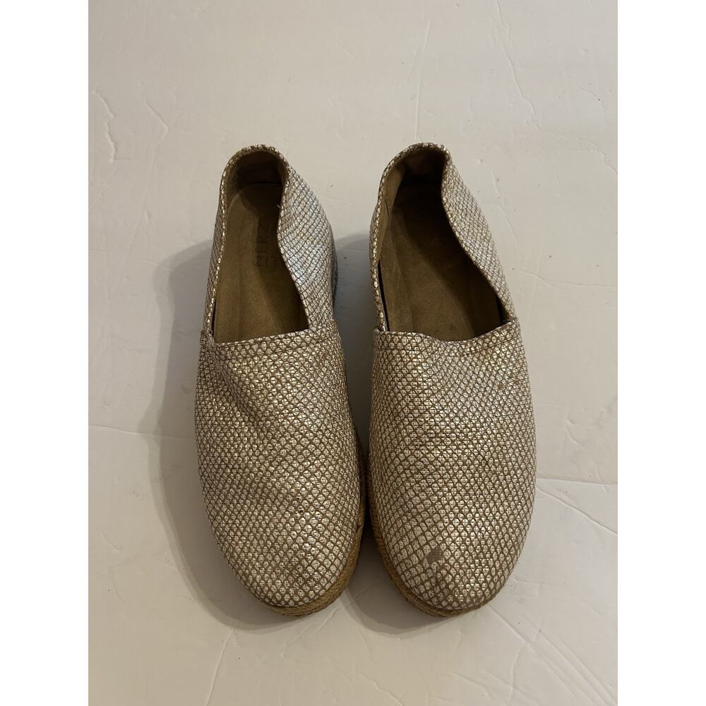 Naturalizer Thea 3 Leather Espadrille Comfort Slip On Shoe Beige Shimmer 8.5 M - Picture 3 of 10